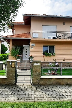 Piroska Deluxe Apartmanház Hévíz