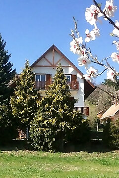 Partvonal Apartmanház Balatongyörök