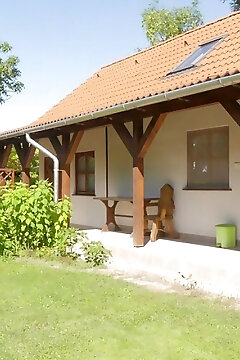 Családváró Vendégház Balatonfőkajár