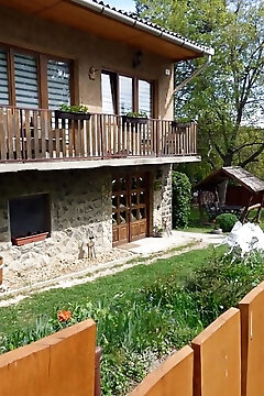 Fészek Apartman Parádsasvár