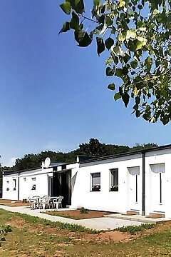 Modern Művész Szállás & Pihenőpark Gyömrő