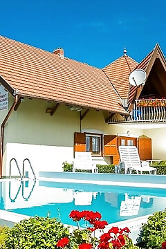 Familia 4 Apartman Balatonmáriafürdő