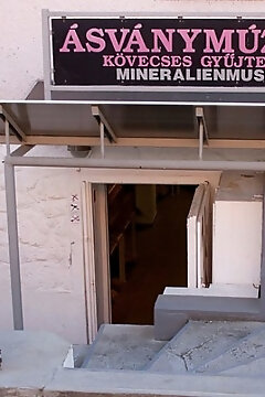 Museum Of Minerals - Ásványmúzeum