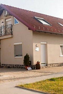 Báró Berg Apartman Kapuvár