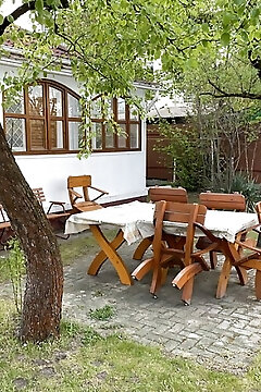 Kertes Lelle Apartman Balatonlelle