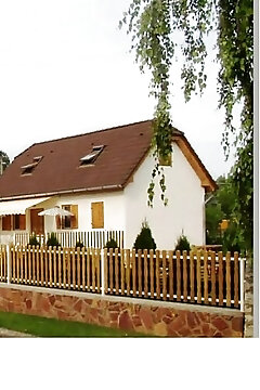 Ódor Apartman és Vendégház Szigliget
