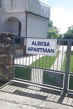 Aleksa Apartman Lesencetomaj