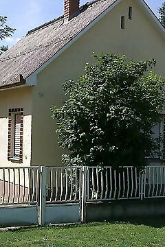 Valéria Vendégház Gunarasfürdő
