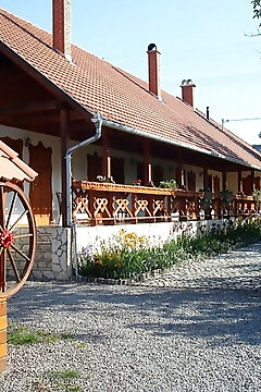 Ócsárdi Tópanzió Ócsárd