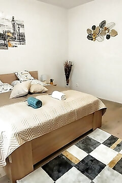Tavirózsa Családi Apartman Győr
