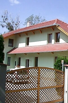 Ibolya Apartmanok Balatonberény