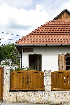 Jégmadár Vendégház Varbó