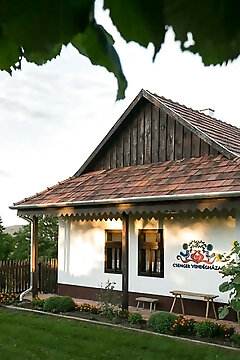 Csenger  Vendégházak Mátraverebély