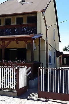 Gyuri Apartman Balatonboglár