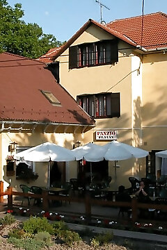 Platán Panzió Dobogókő