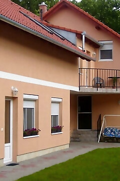 Zora Apartman Harkány