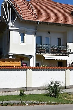 Apartmanház Sipos Siófok