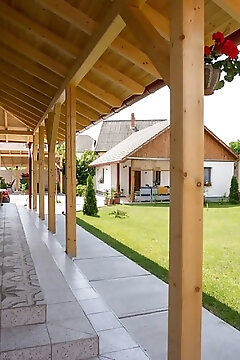 Holdudvar Vendégház Tiszafüred