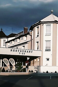 Holdfény Hotel Étterem Forró