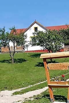 Mónika Vendégház Kercaszomor