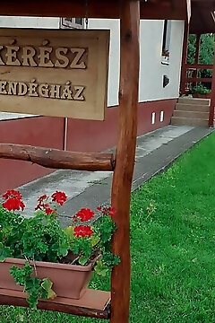 Kérész Vendégház Tiszafüred
