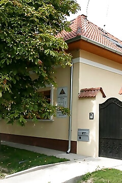 Élet & Energia Egészségjavító Szalon Panzió Nagykőrös