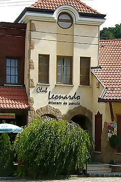 Club Leonardo Panzió Mogyorósbánya