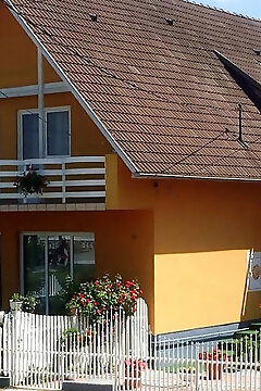 Sesil Apartman Pusztavám