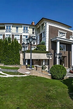 Erla Villa Eger