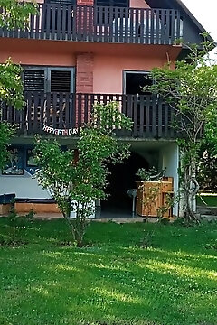 Tavasz Vendégház Balatonalmádi
