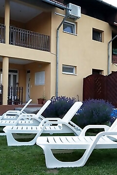 Erzsébet Apartmanház Balatonboglár