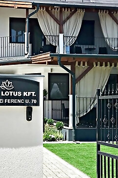 Hotel Lotus Halásztelek