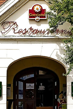Gastland M0 Hotel Szigetszentmiklós
