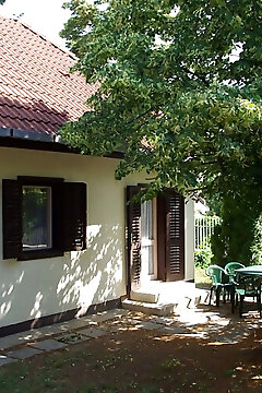 Esthajnal Apartmanok Ábrahámhegy