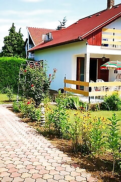 Vakáció Nyaralóház Balatonlelle