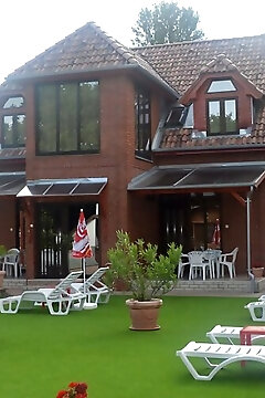 Mediterrán Medencés Apartmanház Szántód
