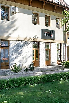 Forrás Apartman Eger