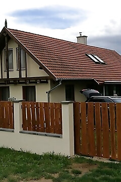 Gyöngyszem Apartmanház Gersekarát