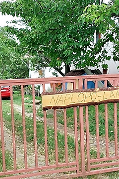 Naplopó-lak Ábrahámhegy