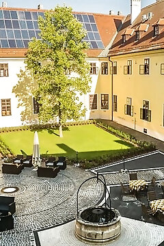 Hotel Klastrom Győr
